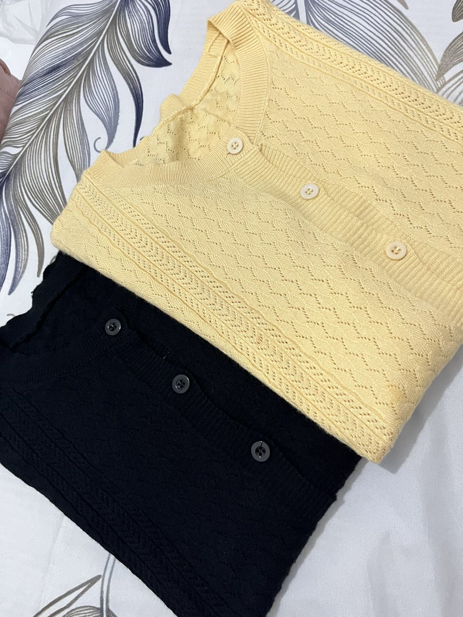 vxlntns's tweet photo. 5. cardigan pastel yellow kiyorawears 45k
6. cardigan black kiyorawears 40k

detail seperti gambar kanan https://t.co/RVMVcVoSwf