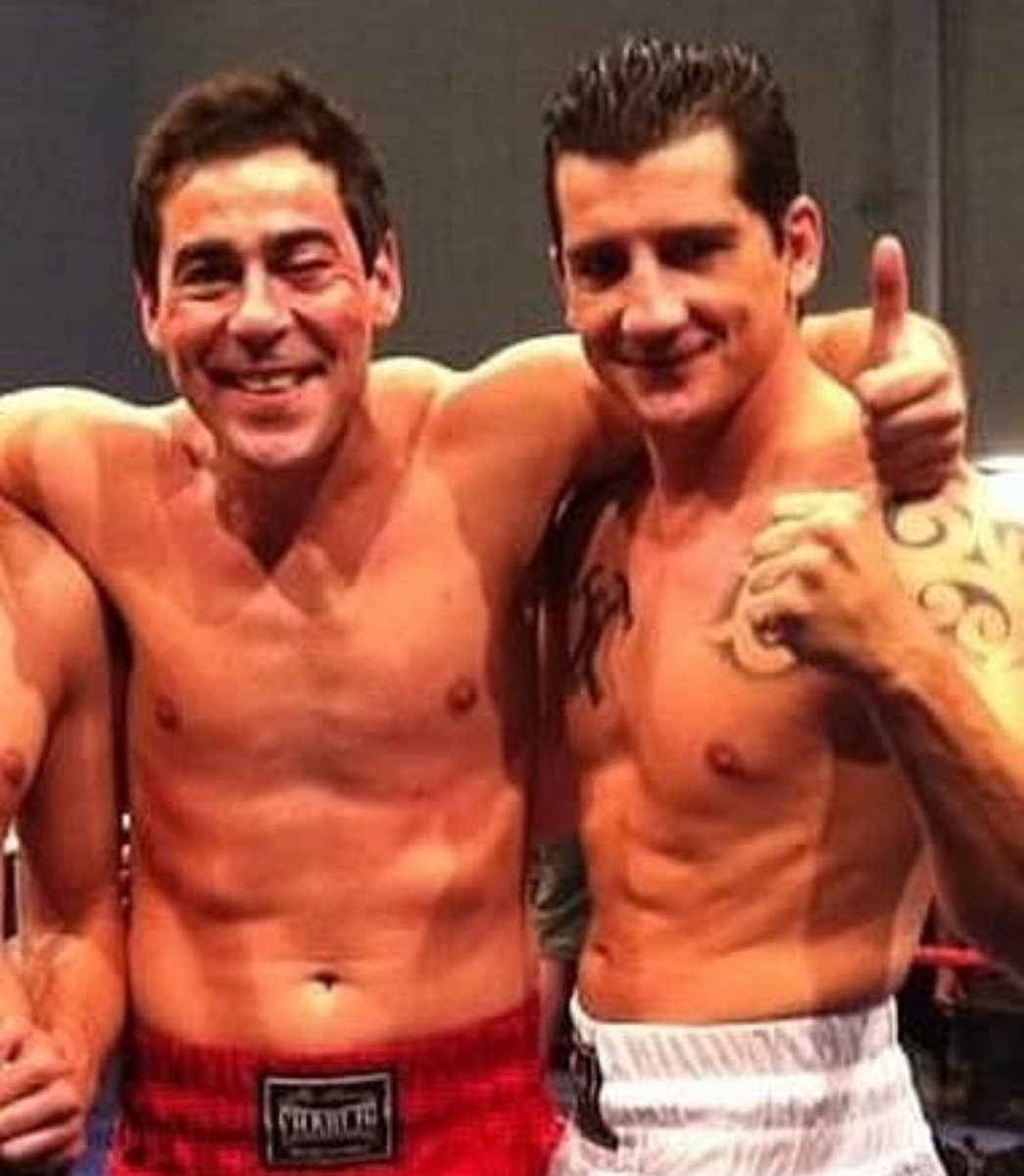 hugoscootero's tweet photo. @modolucha_ Cualquiera de estos dos. https://t.co/HndoFxyQXC