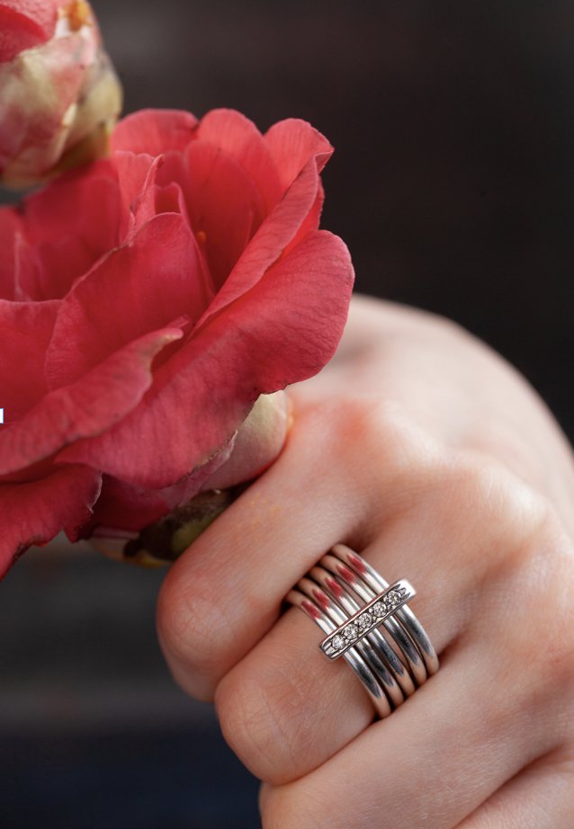 Catherine Hills (@chillsjewellery) on Twitter photo Why wear one ring when you can wear five! This ring makes an elegant everyday ring or an alternative wedding/engagement band - the bar set with diamonds is moveable which also adds a touch of fun!
#diamondring
#handcraftedjewellery #handcraftedjewellerydesigns Why wear one ring when you can wear five! This ring makes an elegant everyday ring or an alternative wedding/engagement band - the bar set with diamonds is moveable which also adds a touch of fun!
#diamondring
#handcraftedjewellery #handcraftedjewellerydesigns