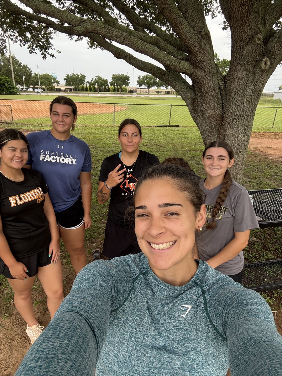 Madison Bergeron (@madib_34) on Twitter photo Great 8am leg day! <a href="/sfinferno09/">Santa Fe Inferno09</a> <a href="/TOP_D1RECRUITS/">Softball Top Preps Retweet</a> <a href="/CoastRecruits/">Coast 2 Coast Recruits</a> <a href="/FeNowling/">Santa Fe Inferno-Nowling</a> <a href="/ExtraInningSB/">EXTRA INNING SOFTBALL</a> <a href="/D1Softball/">D1Softball</a> <a href="/SoftballRecruit/">Softball Recruit 🥎</a> <a href="/SaintLeoSB/">Saint Leo Softball</a> <a href="/EKinberger/">Erin Kinberger</a> <a href="/NP_Recruiting/">National Pros Recruiting</a> <a href="/ExpoRecruits/">Expo Recruits</a> <a href="/FCProspects_/">First Class Prospects</a> @LindseyFico <a href="/SBCoachNavi/">Lisa Navas</a> <a href="/UTMSoftball/">UT Martin Softball</a> Great 8am leg day! <a href="/sfinferno09/">Santa Fe Inferno09</a> <a href="/TOP_D1RECRUITS/">Softball Top Preps Retweet</a> <a href="/CoastRecruits/">Coast 2 Coast Recruits</a> <a href="/FeNowling/">Santa Fe Inferno-Nowling</a> <a href="/ExtraInningSB/">EXTRA INNING SOFTBALL</a> <a href="/D1Softball/">D1Softball</a> <a href="/SoftballRecruit/">Softball Recruit 🥎</a> <a href="/SaintLeoSB/">Saint Leo Softball</a> <a href="/EKinberger/">Erin Kinberger</a> <a href="/NP_Recruiting/">National Pros Recruiting</a> <a href="/ExpoRecruits/">Expo Recruits</a> <a href="/FCProspects_/">First Class Prospects</a> @LindseyFico <a href="/SBCoachNavi/">Lisa Navas</a> <a href="/UTMSoftball/">UT Martin Softball</a>