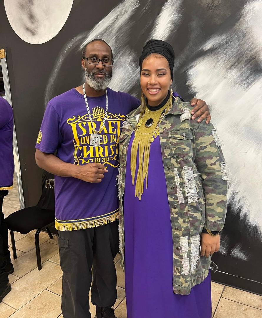 shiraofjudah's tweet photo. Family 🕎✝️ #iuic https://t.co/Tj3GpQfQbk