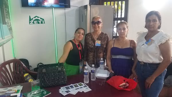 Participación de trabajadoras en la Feria Expocaribe 2025.#SomosEquipo