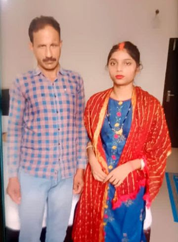Priyambada Pandey (@priyambada12340) on Twitter photo рдЬрдмрд▓рдкреБрд░, MP:
рд╢рд╛рд╣рд┐рджрд╛ рдмрд╛рдиреЛ рдиреЗ рдЦреБрд╢реА рддрд┐рд╡рд╛рд░реА рдмрдирдХрд░ рдПрдХ рд╕реАрдзрд╛рд╕рд╛рдзреЗ рдЯреАрдЪрд░ рдЗрдВрджреНрд░ рдХреБрдорд╛рд░ рд╕реЗ рдлрд░реНрдЬреА рд╢рд╛рджреА рдХреАред
рд╕реБрд╣рд╛рдЧрд░рд╛рдд рдХреА рд░рд╛рдд рд╣реА рдЕрдкрдиреЗ рдкреНрд░реЗрдореА рдХреЗ рд╕рд╛рде рдорд┐рд▓рдХрд░ рдЙрд╕рдХреА рдмреЗрд░рд╣рдореА рд╕реЗ рд╣рддреНрдпрд╛ рдХрд░ рджреА тАФ
18 рдмреАрдШрд╛ рдЬрд╝рдореАрди рд╣рдбрд╝рдкрдиреЗ рдХреЗ рд▓рд┐рдПред
рдЕрдм рджреЛрдиреЛрдВ рдЧрд┐рд░рдлреНрддрд╛рд░ рд╣реИрдВред
рдХреНрдпрд╛ рдЕрдм рднрд░реЛрд╕рд╛ рдХрд░рдирд╛ рдЧреБрдирд╛рд╣ рд╣реЛ рдЧрдпрд╛ рд╣реИ?
рдЖрдкрдХреА рд░рд╛рдп рдЬрд╝рд░реВрд░ рдмрддрд╛рдПрдВтАж рдЬрдмрд▓рдкреБрд░, MP:
рд╢рд╛рд╣рд┐рджрд╛ рдмрд╛рдиреЛ рдиреЗ рдЦреБрд╢реА рддрд┐рд╡рд╛рд░реА рдмрдирдХрд░ рдПрдХ рд╕реАрдзрд╛рд╕рд╛рдзреЗ рдЯреАрдЪрд░ рдЗрдВрджреНрд░ рдХреБрдорд╛рд░ рд╕реЗ рдлрд░реНрдЬреА рд╢рд╛рджреА рдХреАред
рд╕реБрд╣рд╛рдЧрд░рд╛рдд рдХреА рд░рд╛рдд рд╣реА рдЕрдкрдиреЗ рдкреНрд░реЗрдореА рдХреЗ рд╕рд╛рде рдорд┐рд▓рдХрд░ рдЙрд╕рдХреА рдмреЗрд░рд╣рдореА рд╕реЗ рд╣рддреНрдпрд╛ рдХрд░ рджреА тАФ
18 рдмреАрдШрд╛ рдЬрд╝рдореАрди рд╣рдбрд╝рдкрдиреЗ рдХреЗ рд▓рд┐рдПред
рдЕрдм рджреЛрдиреЛрдВ рдЧрд┐рд░рдлреНрддрд╛рд░ рд╣реИрдВред
рдХреНрдпрд╛ рдЕрдм рднрд░реЛрд╕рд╛ рдХрд░рдирд╛ рдЧреБрдирд╛рд╣ рд╣реЛ рдЧрдпрд╛ рд╣реИ?
рдЖрдкрдХреА рд░рд╛рдп рдЬрд╝рд░реВрд░ рдмрддрд╛рдПрдВтАж