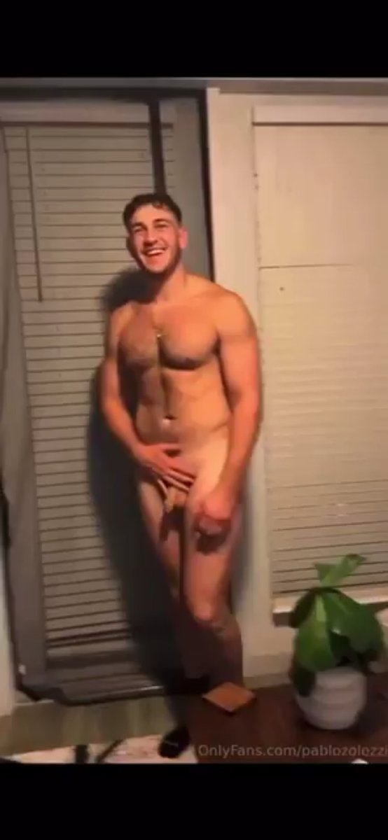 elmuchachito18c's tweet photo. @ungay_mass 🤤🤤🤤 https://t.co/2z9u3jZtWs