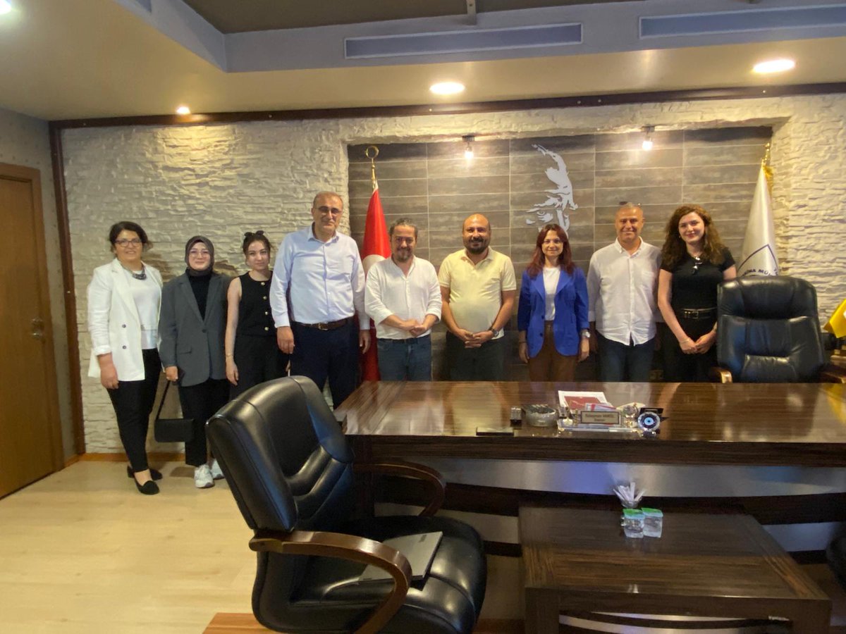 TMMOB Şehir Plancıları Odası Genel Başkanı Sayın Akif Burak ATLAR’ a, Şehir Plancıları Odası Kayseri Şube Başkanı Sayın Tamer CİNEL ve yönetimine, şube başkanımız Sayın Süleyman VAROL’ a yapmış oldukları nazik ziyaretleri için teşekkür ederiz.