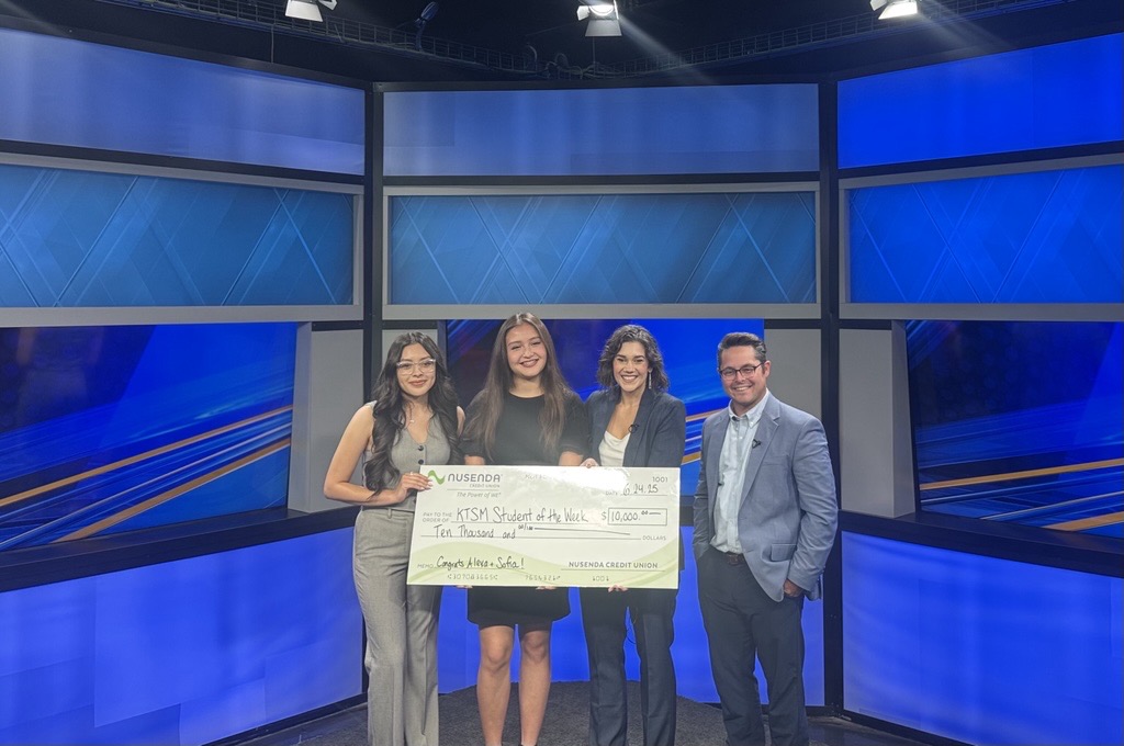 nusendacu's tweet photo. 🎓✨ Celebrating Excellence! 🏆 Congrats to Alexa Chavez &amp; Sofia Lopez for winning $5,000 each! 💡📚 #NusendaCreditUnion #StudentOfTheWeek #ElPaso #LasCruces #EducationMatters #FutureLeaders #CommunityProud https://t.co/52yzDoJV78
