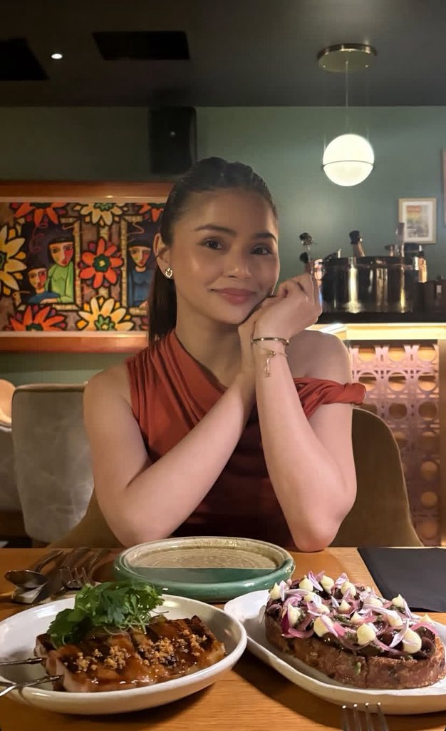aotdadaptation's tweet photo. First Date Night                    Nth Date Night

#AubreyCaraan #LanceCarr #AvenuesOfTheDiamond https://t.co/7IRJPmGkLg