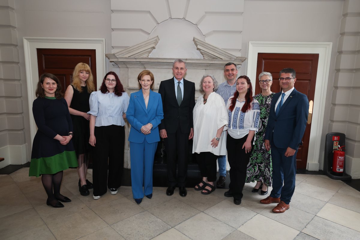 tcdglobal's tweet image. Wrapping up June, a busy and inspiring month for our Trinity Global team.
1. We were delighted to welcome the Romanian royal family on their visit to our beautiful @tcddublin campus.
2. Representing Trinity Global at NAFSA: Association of International Educators 2025 in San…