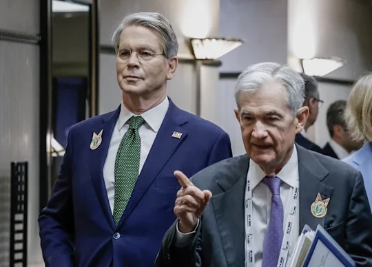 LeJournalDuCoin's tweet image. 🇺🇸 La secrétaire au Trésor, Scott Bessent, annonce que le processus pour trouver un successeur à Jerome Powell à la tête de la Fed débutera dans les prochaines semaines.