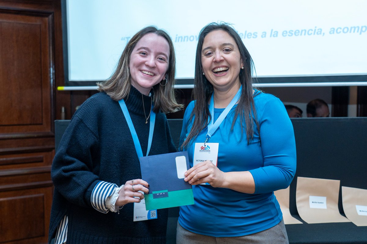 Colegio de Traductores Públicos del Uruguay (@coltraduy) on Twitter photo El Tercer Congreso Internacional de Traducción e Interpretación en Uruguay agradece la contribución del Hotel Radisson <a href="/RadissonMvd/">Radisson Montevideo</a> para el sorteo final realizado entre los asistentes. ¡Felicitaciones a todos los ganadores! El Tercer Congreso Internacional de Traducción e Interpretación en Uruguay agradece la contribución del Hotel Radisson <a href="/RadissonMvd/">Radisson Montevideo</a> para el sorteo final realizado entre los asistentes. ¡Felicitaciones a todos los ganadores!