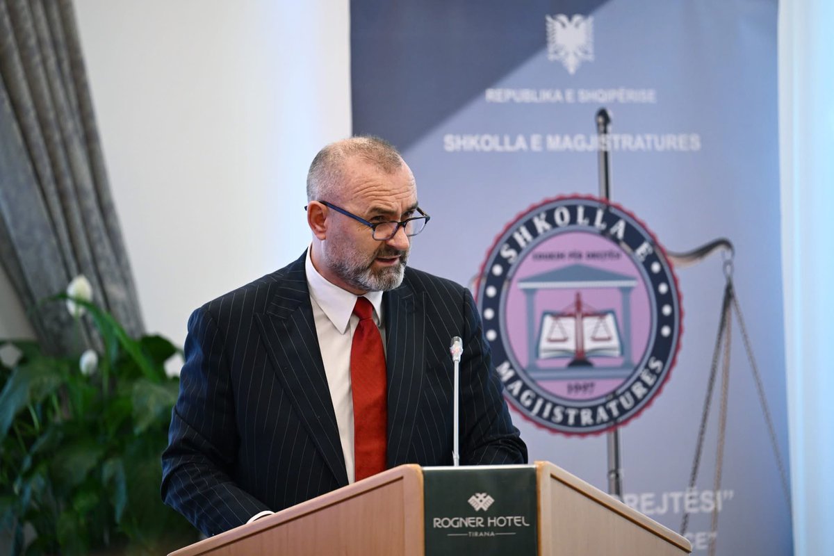 manja_ulsi's tweet photo. Në Konferencën Kombëtare për “Dimensionin e integritetit në funksionin e magjistratit”, ndava disa mendime për një nga çështjet kryesore të drejtësisë shqiptare.

Integriteti i magjistratit nuk është vetëm një term ligjor apo kushtetues, por thelbi i besimit te drejtësia. https://t.co/W9y8b7Rk7e