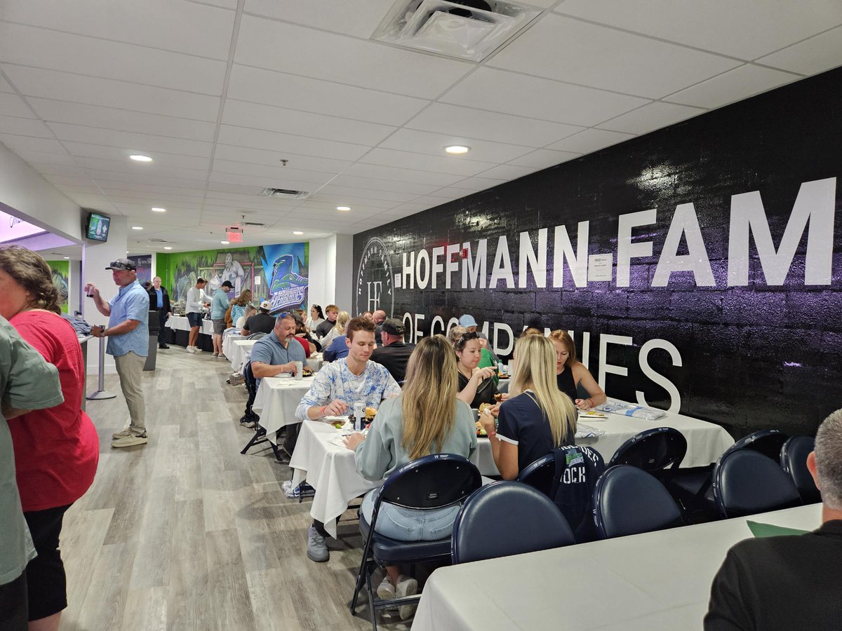 US Anesthesia Partners (@usap_updates) on Twitter photo USAP's Fort Myers team recently hosted a fun-filled family night at a <a href="/FL_Everblades/">Florida Everblades</a> playoff game. More than 50 team members and their family members came together to enjoy a pre-game buffet and cheer on the Everblades.
Events like these are a great reminder of the power of USAP's Fort Myers team recently hosted a fun-filled family night at a <a href="/FL_Everblades/">Florida Everblades</a> playoff game. More than 50 team members and their family members came together to enjoy a pre-game buffet and cheer on the Everblades.
Events like these are a great reminder of the power of