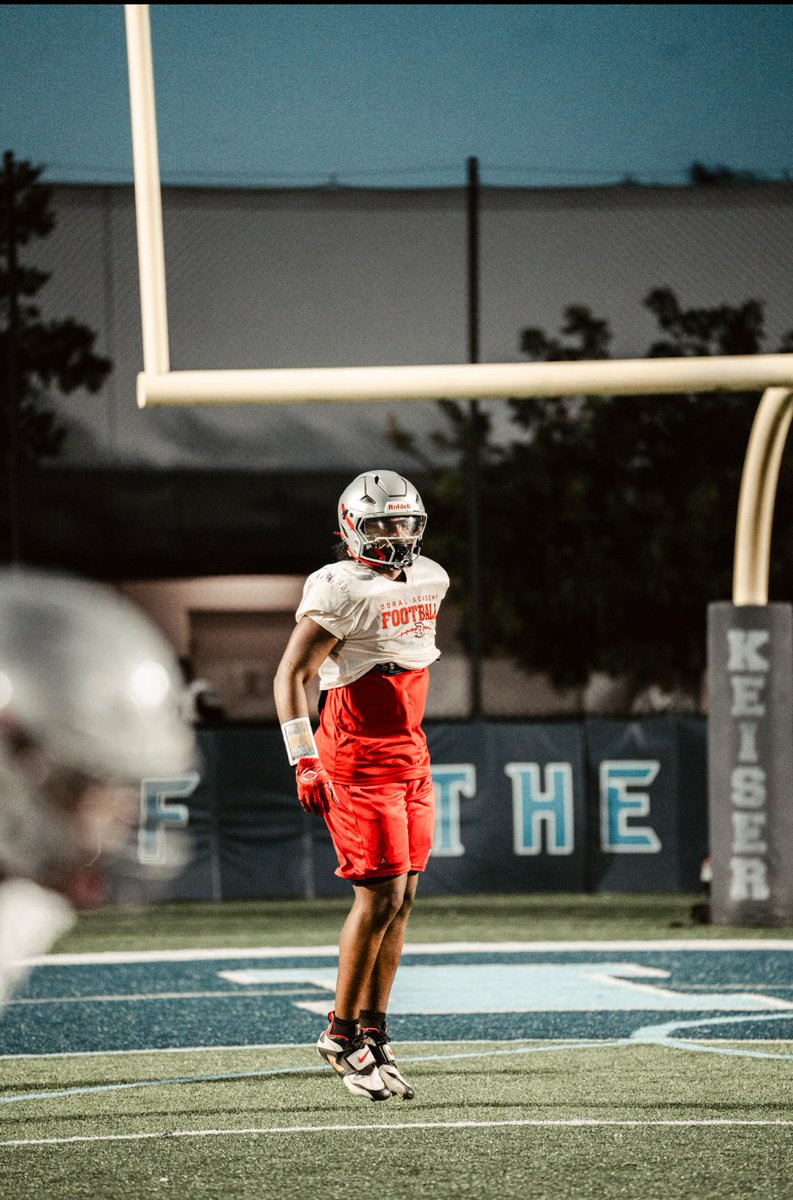 SOUTH FLORIDA HIGH SCHOOL SPORTS RADIO SHOW TONIGHT (6-8) ON @560WQAM - <a href="/UHealthSports/">Sports Med Institute</a> - Coach Eddie Delgado and the Doral Academy football team have been putting in the work this summer and he talks about it at 6:35. <a href="/DelgadoEddie/">Eddie Delgado</a> <a href="/DoralAcademy_FB/">Doral Academy Football</a>
