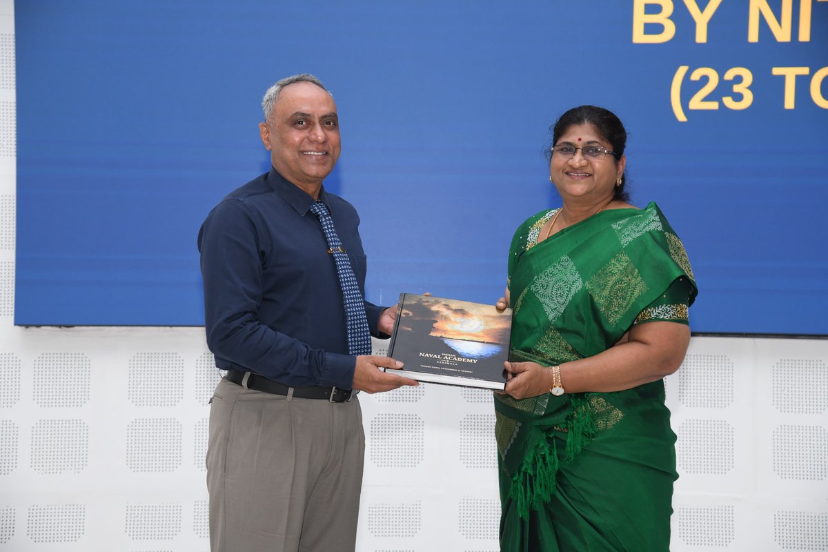 IN_NavalAcademy's tweet image. 🌟 Transforming Teaching at #INA! 🌟

A dynamic 6-day Faculty Development Program by NITTTR, Chennai empowered #INA faculty with advanced skills in educational technology, AI-driven teaching &amp;amp; research, learner-centric methods and outcome-based education.

Highly interactive,…