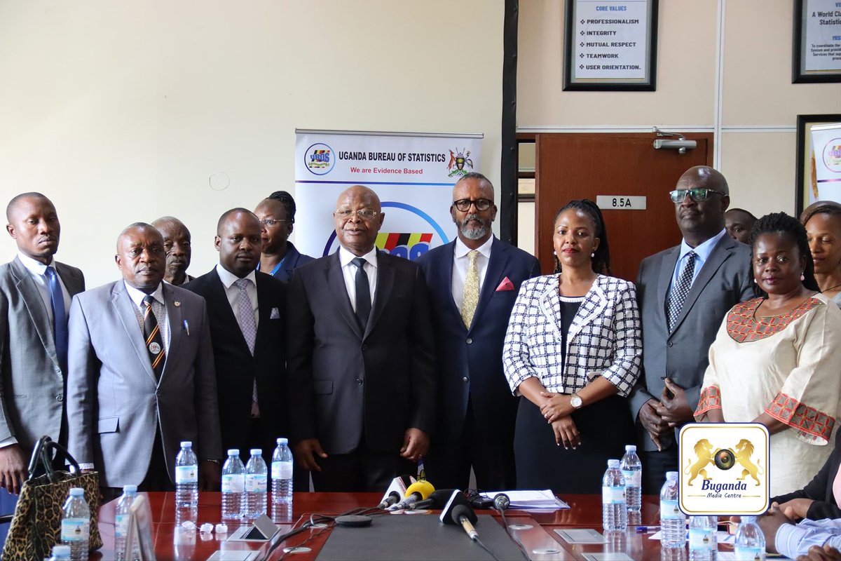 Ku lw'Obwakabaka bwa Buganda, nkwasiddwa ebyuma bikalimagezi 1000 (tablets) okuva mu UBOS, zino zaakuyambako mu ntambuza y'emirimu mu Buganda Statistics Unit.

Twebaza ab'ekitongole kino olw'enkolagana gye balina n'Obwakabaka.
