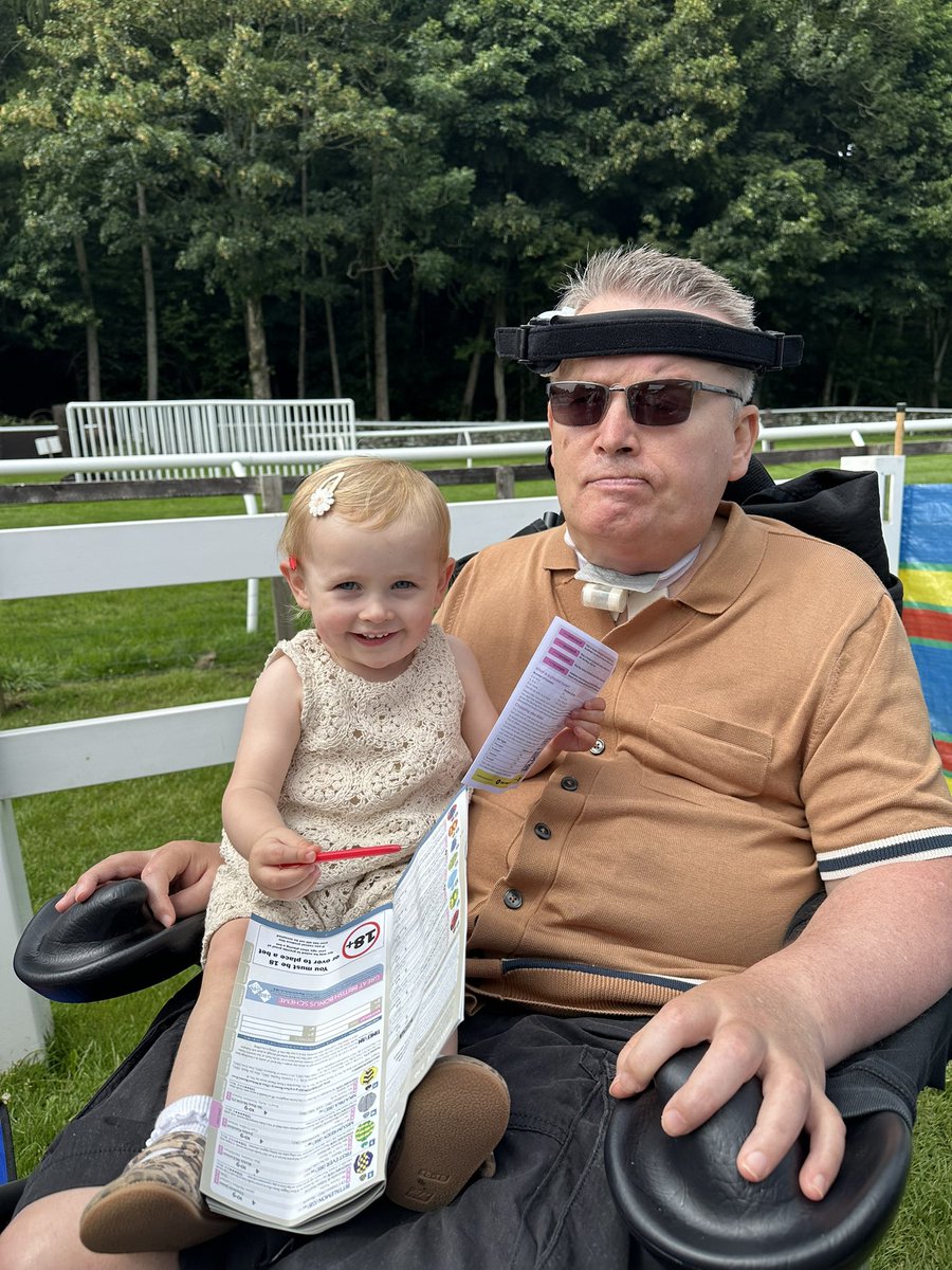 Are racecourses doing enough for disabled racegoers?

A real life story from this weekend ⬇️