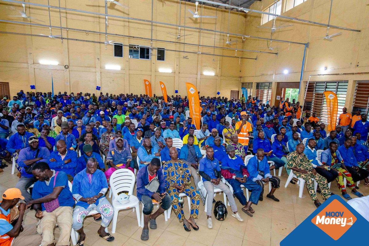 MoovAfricaBenin's tweet image. Ces derniers peuvent aussi désormais bénéficier de Zem Vivo, une assurance qui les couvre en cas de maladie, d'invalidité ou de décès, pour une souscription de 10F par jour facilement payable avec Moov Money grâce au partenariat avec SUNU Assurance.

#MoovMoney
#AvecToiChaqueJour