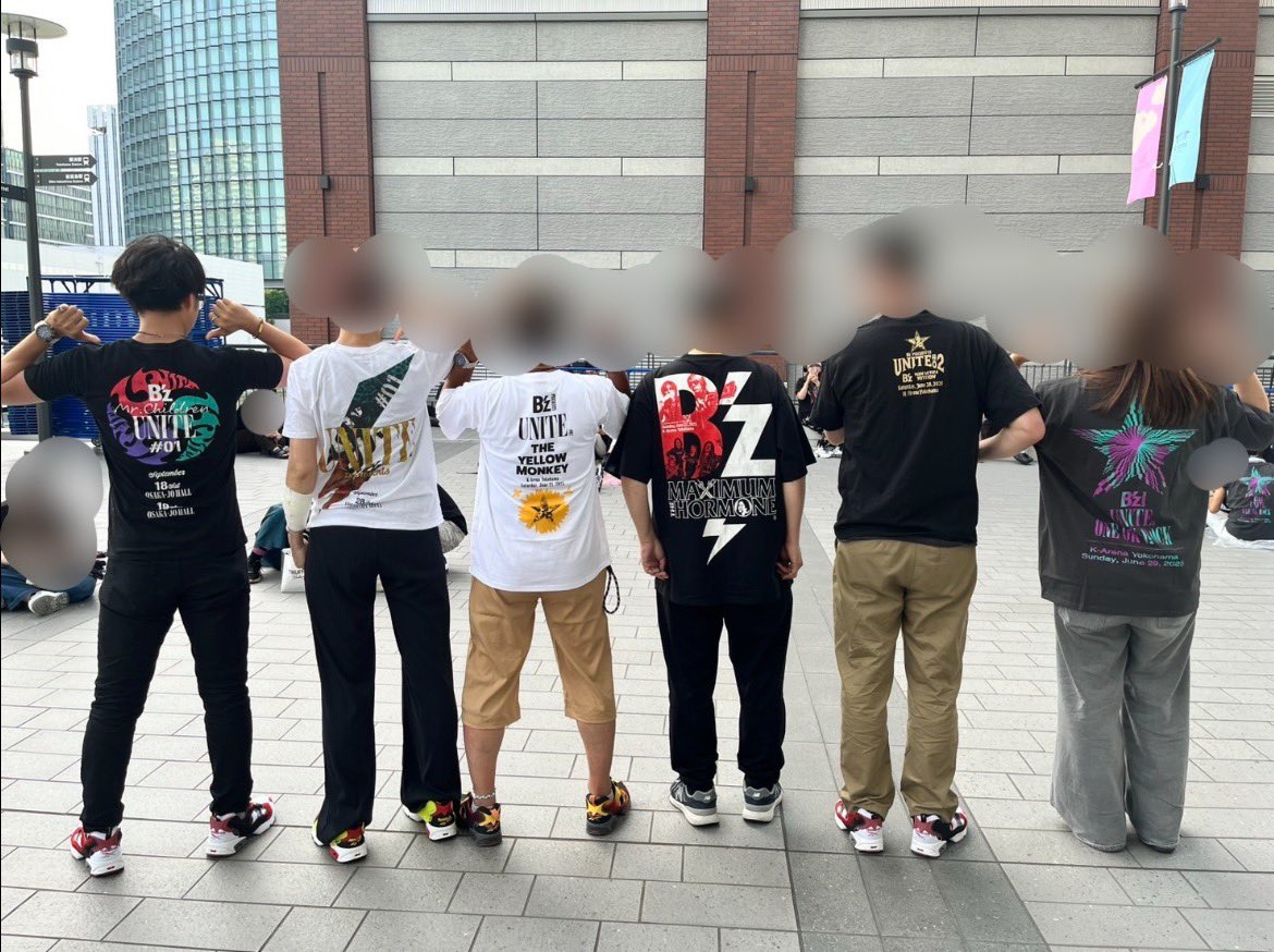 925_taka's tweet photo. お気に入りの写真😊

Mr.Childrenと
GLAYと
THE YELLOW MONKEYと
マキシマム ザ ホルモンと
MAN WITH A MISSIONと
ONE OK ROCKと

それからB'z☺️

皆さまの優しさが炸裂して
素敵な写真が撮れました✨✨

集まっていただいた皆さま
写真撮ってくれたこ◯◯さん、
ありがとうございました🙇😊

うーん、ナイスUNITE👍😆笑