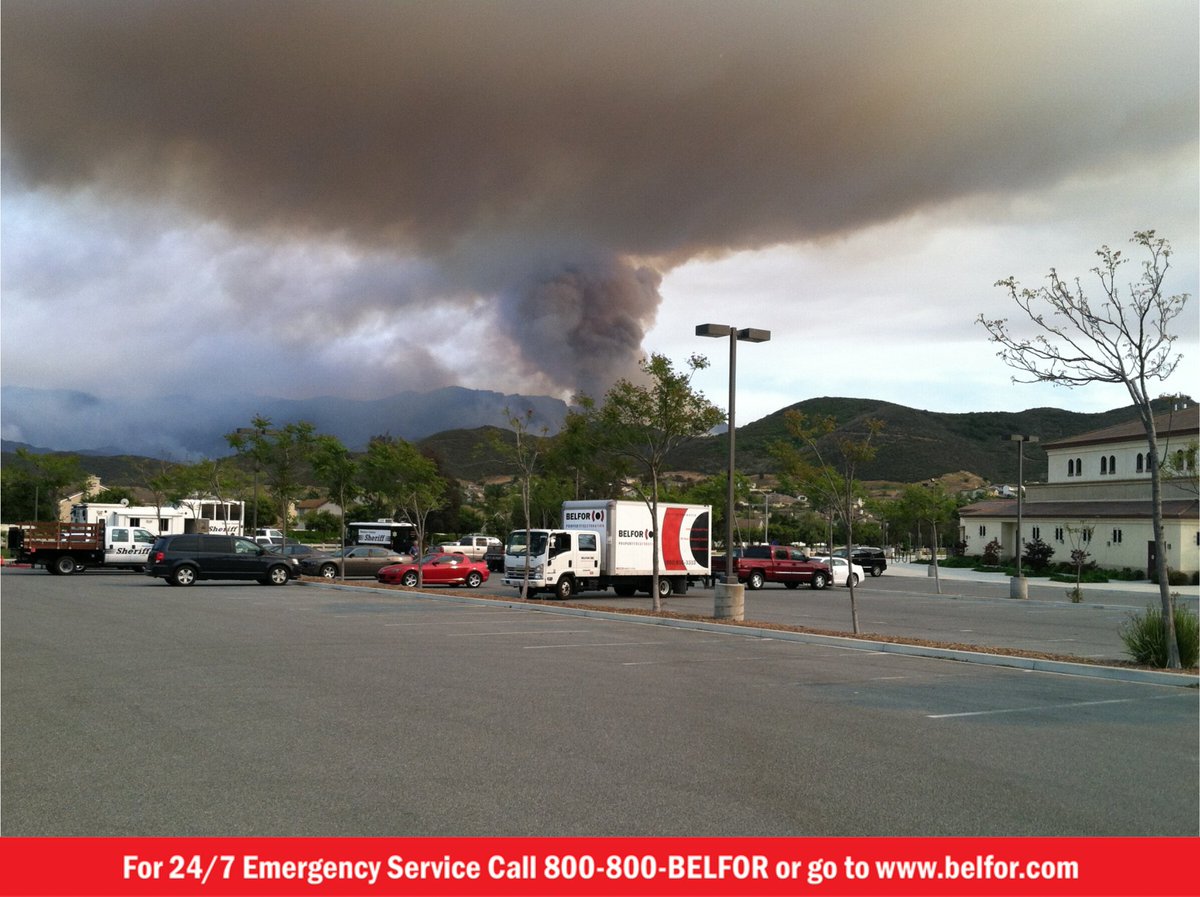 BELFORGroup's tweet photo. The return of hot, dry weather means increased wildfire danger across Southern California. Our hearts are with communities across Riverside and San Bernardino counties being impacted by the #WolfFire and #CableFire.
If directed to evacuate due to an approaching #wildfire, please leave your property as early as possible to help clear roads for first responders & their equipment.
#StaySafe #CaliforniaStrong #CaliforniaWildfires