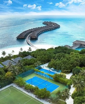 Travel Itinerary tweet media