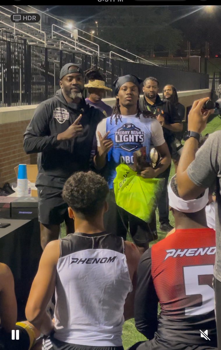 17Starz_'s tweet photo. It’s been a great camp season so far. Time to tune up for the season. Top db MVP 😤#mycraft #ThankYouJESUS @RecruitGeorgia @RecruitNE_GA @McEachernFtball @ExpoRecruits @RadarHitList @coachdaniels @routeking_1 @_CoachMcGhee https://t.co/h0YARtvaak