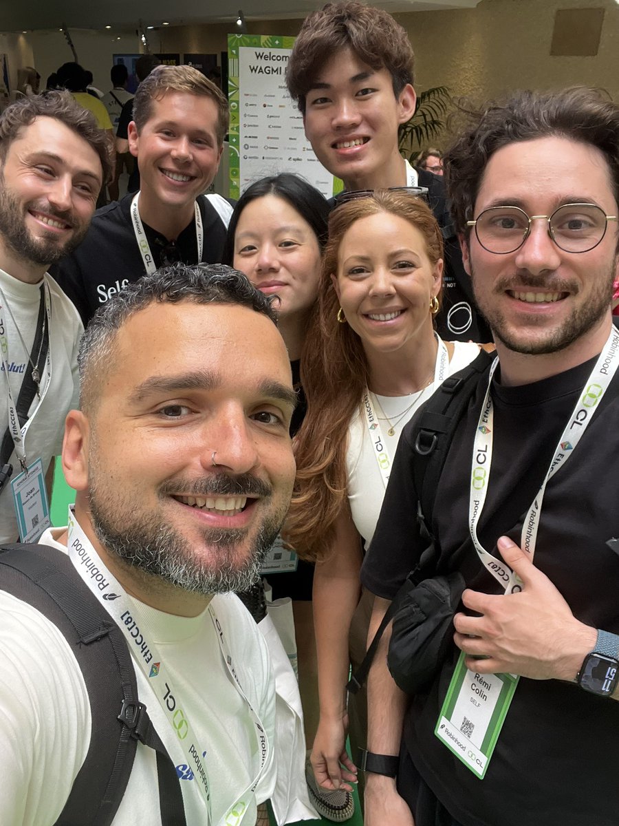 CeloEurope's tweet image. Cannes, brace yourself. 🌴
Celo EU just pulled up!
Flanked by @Celo, @cLabs, @selfprotocol & @MentoLabs and we didn’t come to play.
We’re making stablecoins mainstream, identity private & financial inclusion a movement.
Regional roots. Global glow-up.
