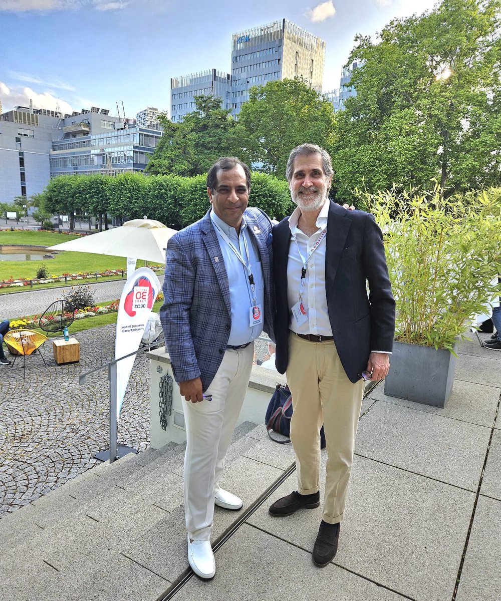 InterGlobix's tweet image. Continuing our coverage:
Three decades of connection. One unforgettable celebration.
InterGlobix was honored to join the DE-CIX 30th Anniversary Summit in Frankfurt, a landmark gathering that brought together the trailblazers of the Internet’s past and the architects of its…
