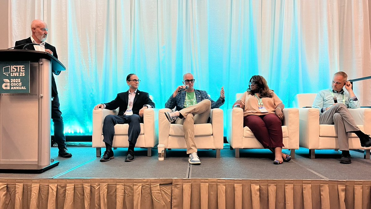 So cool to run into and attend a session to hear <a href="/showmerob/">Rob Dickson</a> with <a href="/Microsoft/">Microsoft</a>’s panel Navigating the Future: AI's impact on creation, communication, and learning from educators. #ISTELive25