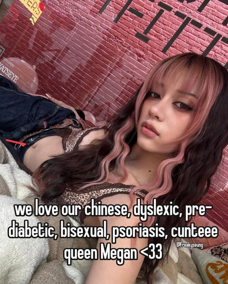 mycatzeye's tweet photo. make sure to give Megan lots of love https://t.co/I9Bgutb5Jj
