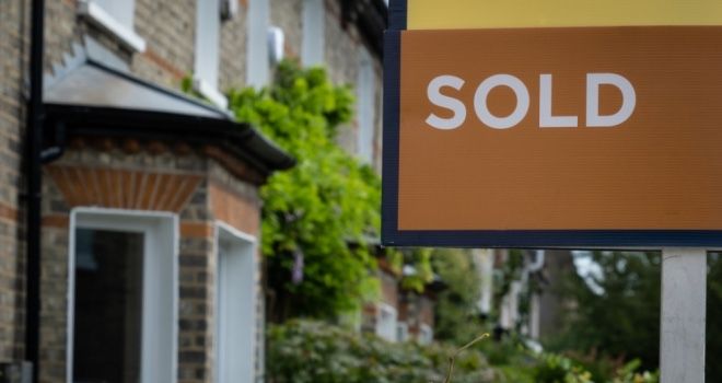 Residential property transactions bounce back in May: HMRC 

propertyreporter.co.uk/residential-pr…