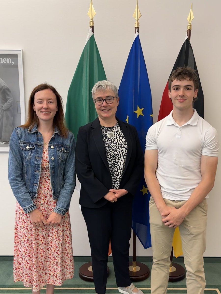 Last week Ambassador Collins welcomed #SciFest national finalist Fionn Campbell &amp; teacher Ms Cusack to Berlin for the #LongNightofScience/#LNDW
 
Fionn's prizewinning project is on harvesting kinetic energy from traffic. The Embassy supported his Berlin visit as part of his prize