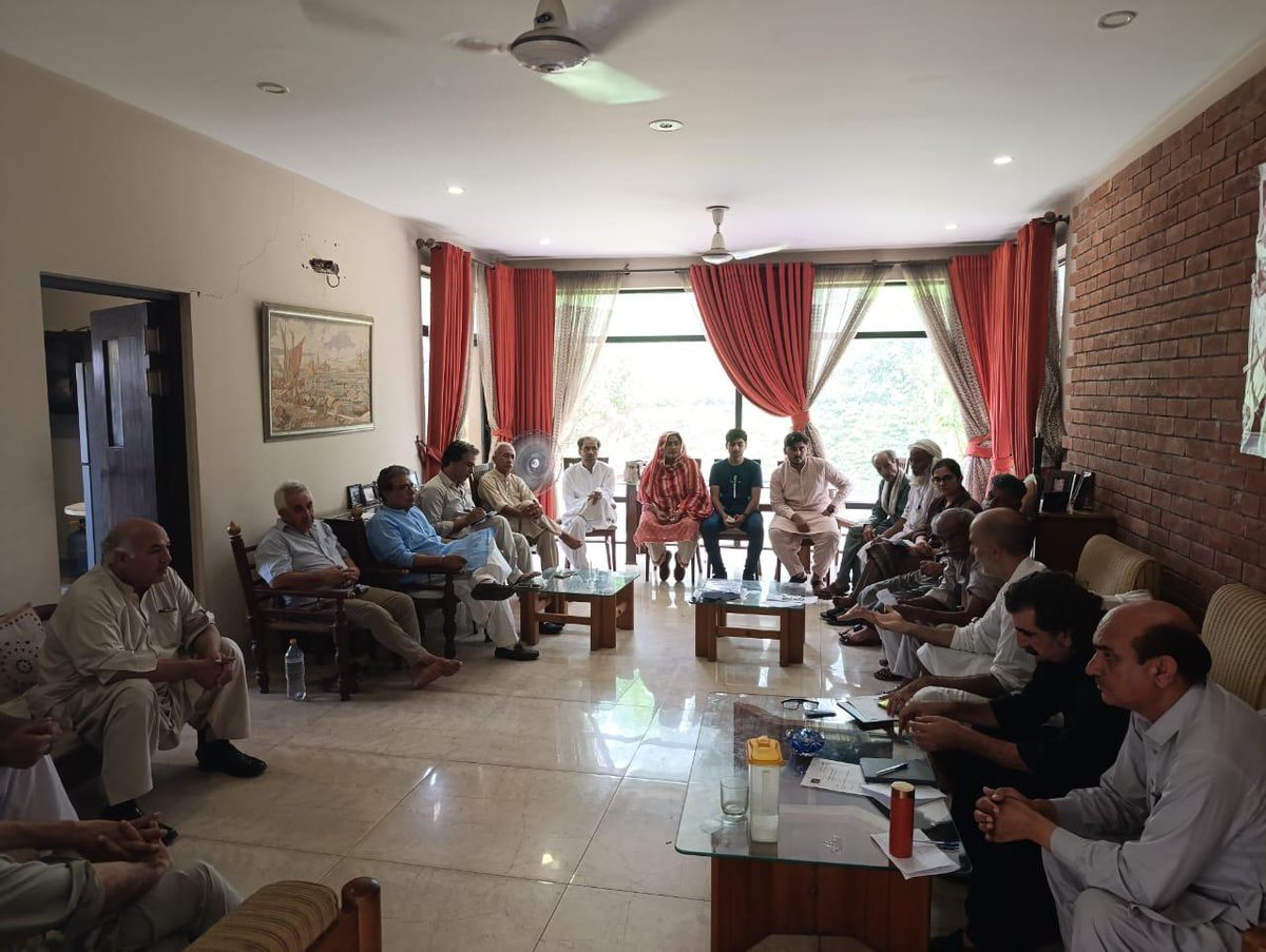 AwamiWorkers's tweet image. AWAMI WORKERS PARTY (AWP)
Resolution of the 1st regular Political Committee Meeting
Islamabad, 28-29 June 2025
 
Pakistan’s working people, oppressed nations, women &amp;amp; religious communities are today subjected to intensifying class war, state repression, target killings,...

1/n