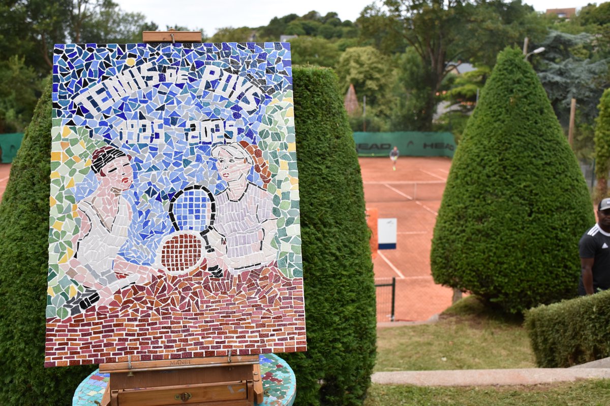 Ville de Dieppe (@dieppefr) on Twitter photo Pour les💯ans des Tennis de Puys, hip hip hourra !👋Après <a href="/rolandgarros/">Roland-Garros</a>, Suzanne Lenglen, 1ère star mondiale du tennis féminin, a donné son nom, ce 28 juin, à un autre court de tennis🎾en terre battue traditionnelle <a href="/FFTennis/">FFT</a>, celui de Puys hameau de #Dieppe.😊👍cc @paulinepayet Pour les💯ans des Tennis de Puys, hip hip hourra !👋Après <a href="/rolandgarros/">Roland-Garros</a>, Suzanne Lenglen, 1ère star mondiale du tennis féminin, a donné son nom, ce 28 juin, à un autre court de tennis🎾en terre battue traditionnelle <a href="/FFTennis/">FFT</a>, celui de Puys hameau de #Dieppe.😊👍cc @paulinepayet