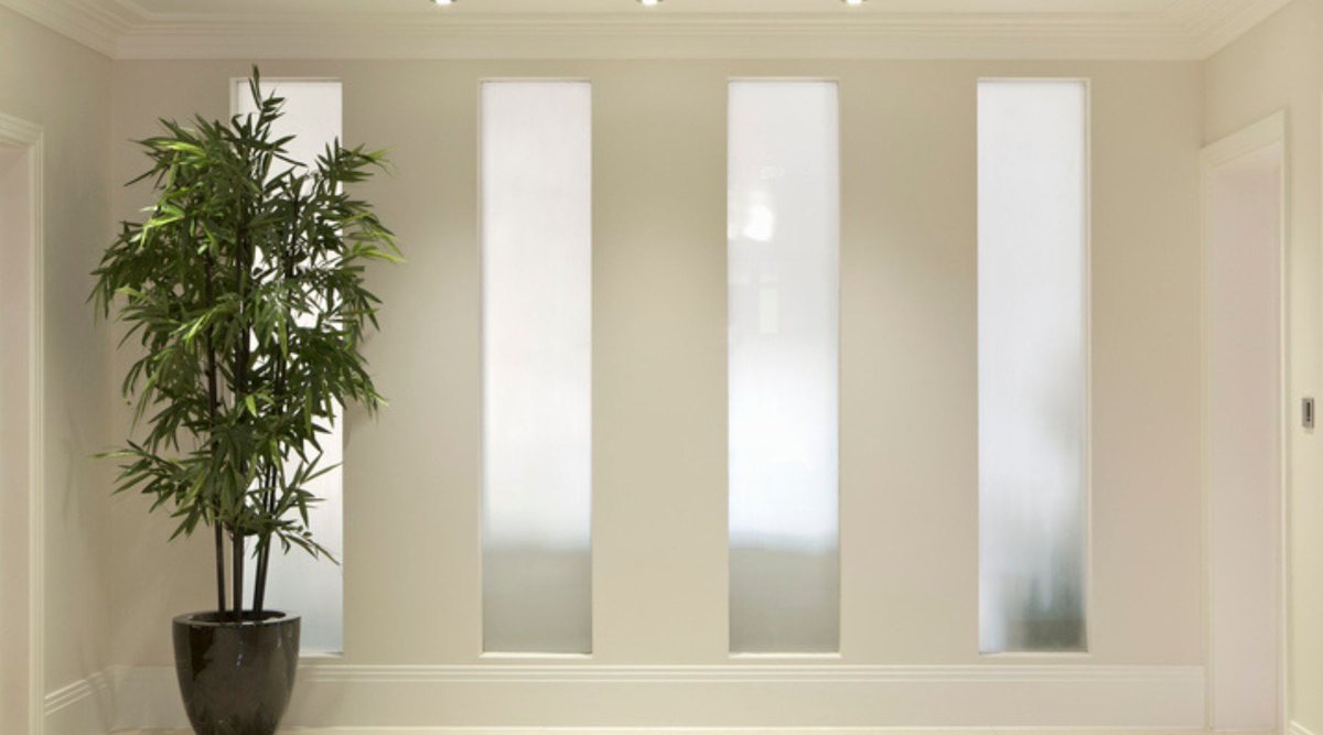 centralglassca's tweet image. ✨ Glass feature walls = instant wow factor.

Our latest blog shares 8 stunning ways to transform your home or office with glass. Read more: bit.ly/44nhqge 

#GlassFeatureWalls #InteriorDesignIdeas #CentralGlassInc #glazingsubcontractors #newarkglassspecialists