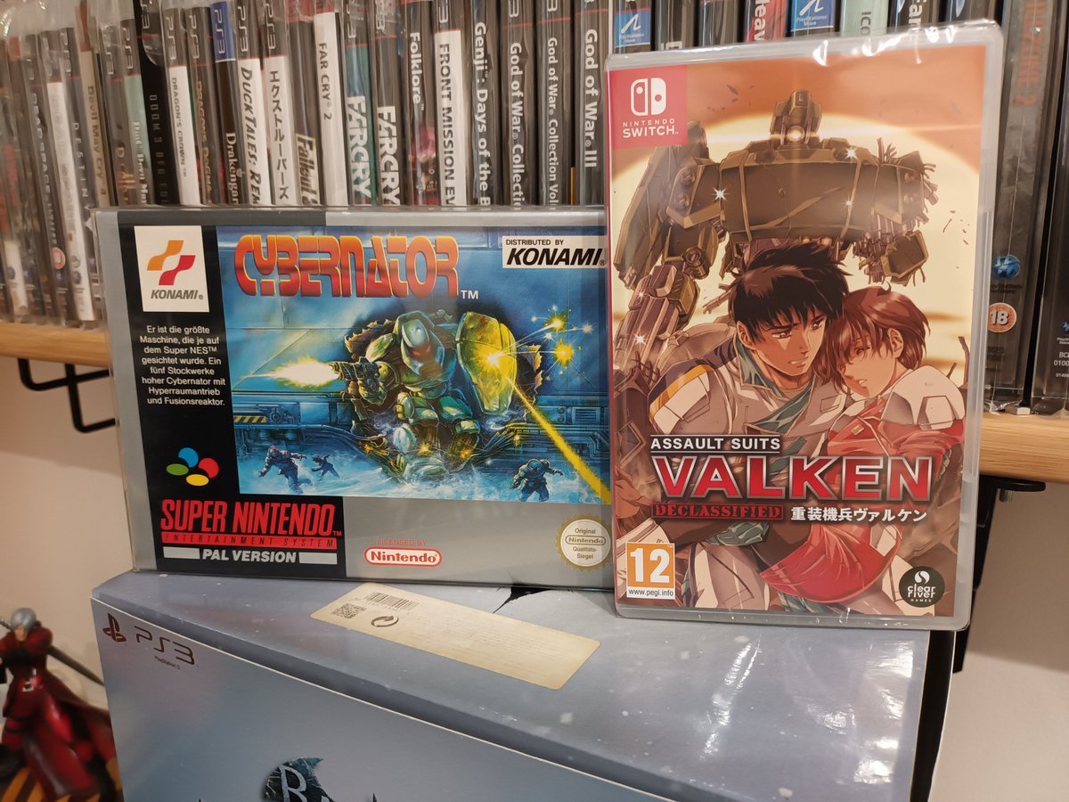 peachflavor3d's tweet photo. At last #AssaultSuitsValken Declassified for #NintendoSwitch as arrived! And what better way to take a picture than putting it next to the original PAL release of #Cybernator for the might #SuperNintendo. @clearrivergames are doing true public service! https://t.co/eVNs2ODJAs