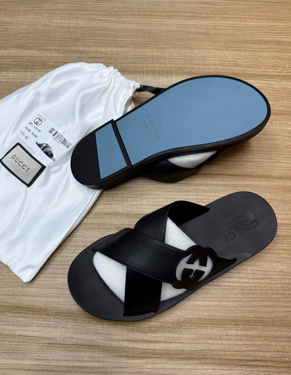 MissChelsea1221's tweet photo. Nisaidie #Repost dear

Size 40-45

Price 70,000/=

0623346245

@QueenOnlineBiz 
@QueenOnlineBiz https://t.co/URTYIu2tyr