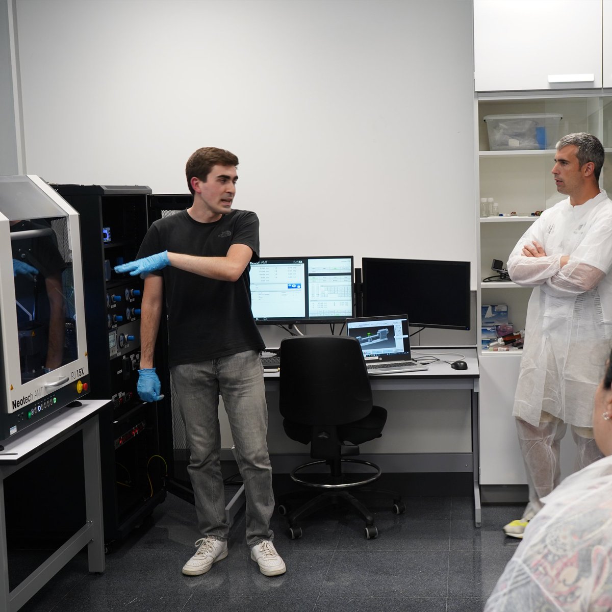BCMaterials's tweet image. Great #FunctionalPrinting course organized with @ClusterFPrint last week at BCMaterials. Almost 40 attendees learning ink formulation, printing techniques and device manufacturing. We also helped to form future vocational training teachers for the INFINITE Erasmus + project.