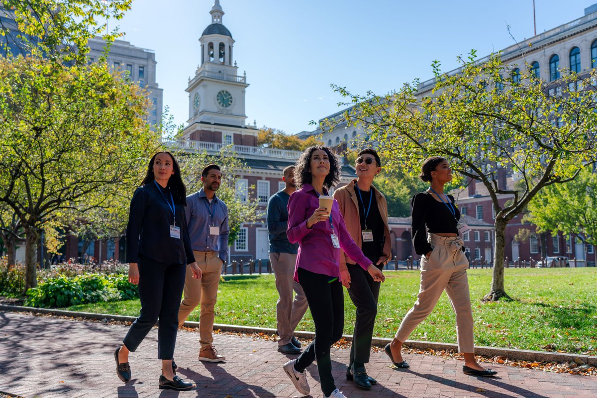 #Philadelphia è di nuovo la #MostWalkableCityToVisit!
Per il terzo anno consecutivo, #Philly conquista il 1° posto nella classifica di USA Today 10Best🚶‍♀️🚶🚶‍♂️
<a href="/discoverPHL/">discoverPHL</a> #USAToday10Best 
bit.ly/4l7KBLz