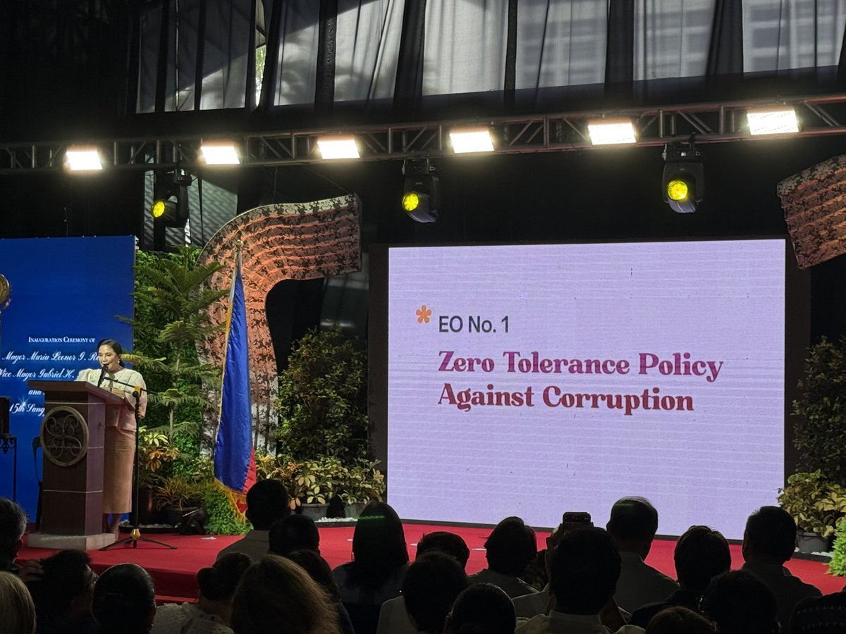 Manila &amp; Naga: A Tale of Two Cities

Today we witnessed the first day of Isko Moreno &amp; Leni Robredo as mayors of Manila and Naga respectively, after their unsuccessful 2022 Presidential bid.

It's interesting to see the difference between the two: one a returning mayor...

1/4