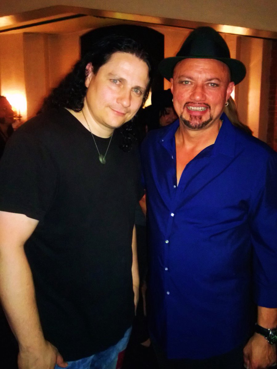 PeterOrullian's tweet image. One of my biggest vocal influences. In fact, if it hadn’t been for the opportunity to train with Geoff’s vocal trainer, I wouldn’t have moved to Seattle. #geofftate #queensryche