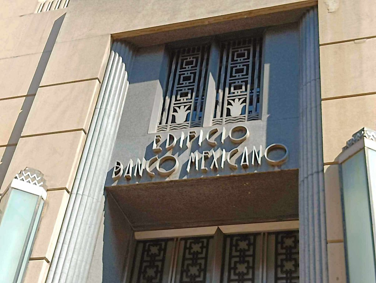 🟣 Safari tipográfico CDMX / Types and Drinks. Sábado 19 de julio. Un recorrido por el centro histórico para conocer, aprende y conversar.
Info: bit.ly/safari_cdmx_ju…
#SafariTipográfico #SafariTipográficoCDMX