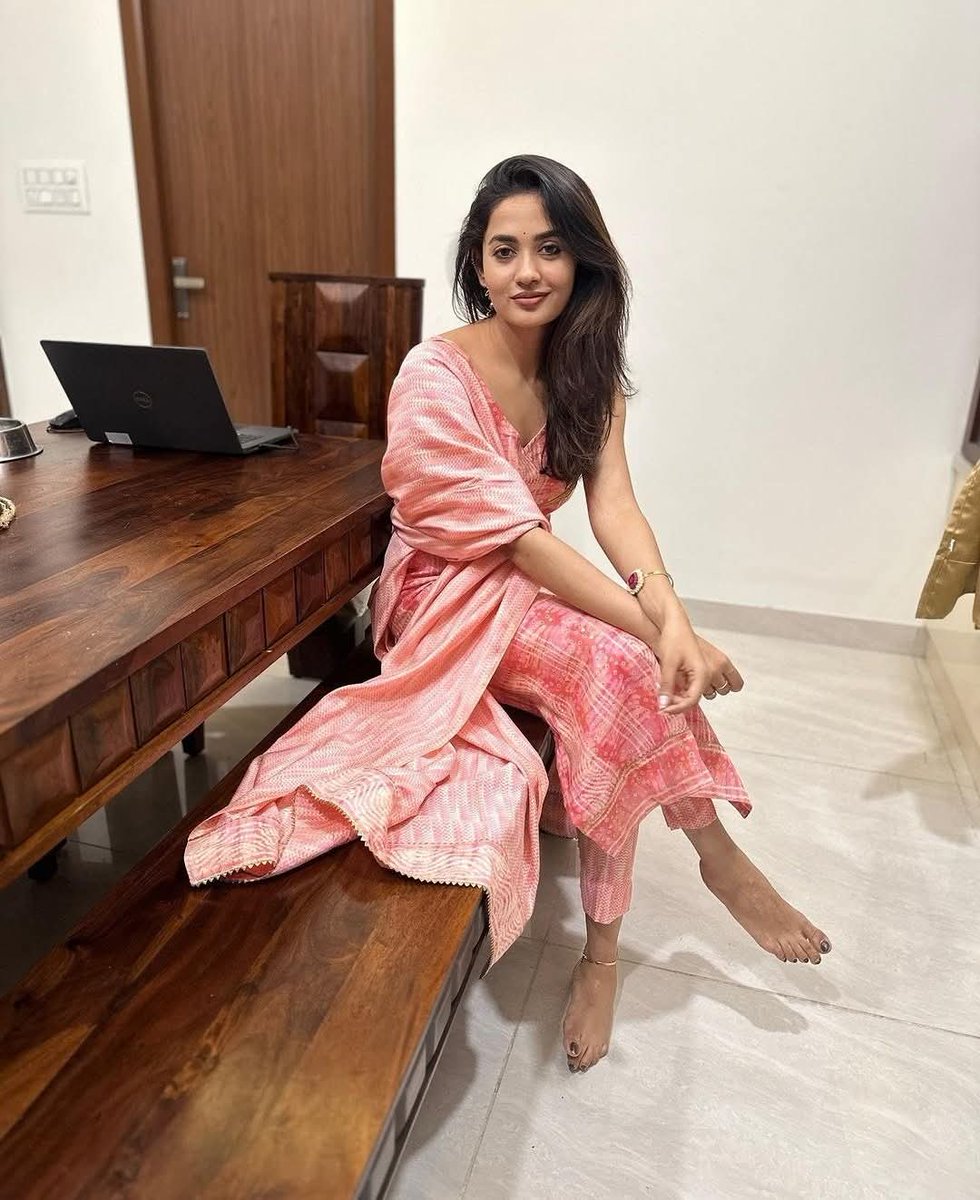 muskan_2025's tweet photo. Sissy me : darling, u said u’d remove the chastity cage

My wife: Yeah I did, but I changed my mind.Get lost

Me: Plz, take it off! It’s been 2 months

She: U dog! My mom said her slippers need a good lick cause they’re too pretty. Lick em well &amp; maybe I’ll take it off, got it?😂 https://t.co/XmsU453tJ5