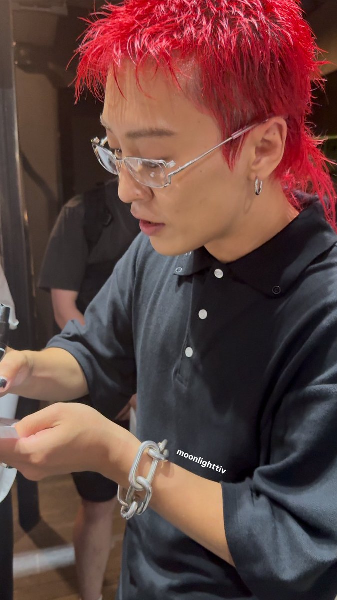 .⋆☾ (@moonlighttiv) on Twitter photo 