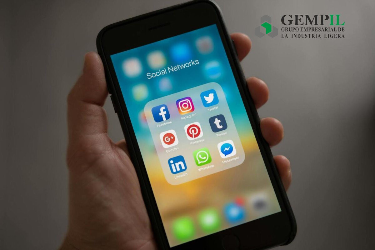 📱 Hoy es el #DíaDeLasRedesSociales
En #Gempil reconocemos su valor para comunicar, conectar y crecer.
Son aliadas estratégicas para mostrar quiénes somos y lo que hacemos con transparencia, cercanía y responsabilidad.

#GempilEnRedes
 #industrialigera 
#SomosIndustria