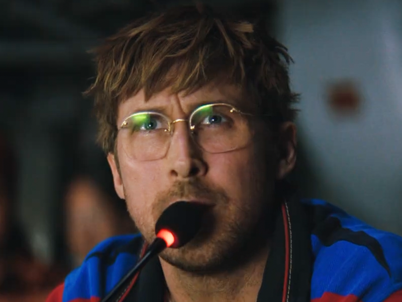 leadaal's tweet image. we need more ryan gosling with glasses fr