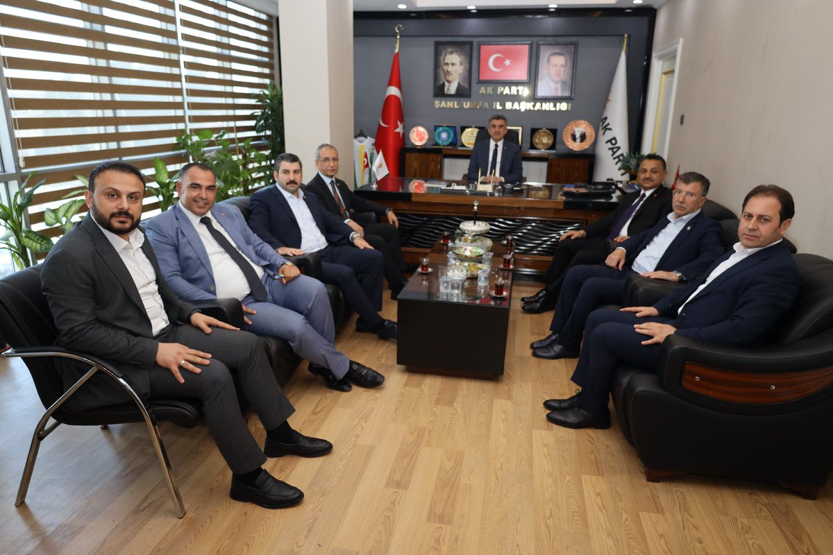AK PARTİ ŞANLIURFA (@akpartiurfa) on Twitter photo İl Başkanımız <a href="/milhamigunbegi/">Mehmet İlhami GÜNBEGİ</a> başkanlıgında, Milletvekillerimiz <a href="/ProfDrDusak/">Prof Dr Abdurrahim Dusak</a>, <a href="/malicevheri/">𝐌𝐞𝐡𝐦𝐞𝐭 𝐀𝐥𝐢 𝐂𝐞𝐯𝐡𝐞𝐫𝐢</a>, <a href="/ibrahimeyyupogl/">Av.İbrahim EYYÜPOĞLU</a>, <a href="/HikmetBasak_63/">Hikmet Başak</a> ve MKYK Üyemiz <a href="/Malikurt14/">Mehmet Ali KURT</a>'un katılımlarıyla İl Yönetim Kurulu Toplantımızı gerçekleştirdik. Teşkilat ve saha çalışmalarını konuştuk, ulusal ve yerel İl Başkanımız <a href="/milhamigunbegi/">Mehmet İlhami GÜNBEGİ</a> başkanlıgında, Milletvekillerimiz <a href="/ProfDrDusak/">Prof Dr Abdurrahim Dusak</a>, <a href="/malicevheri/">𝐌𝐞𝐡𝐦𝐞𝐭 𝐀𝐥𝐢 𝐂𝐞𝐯𝐡𝐞𝐫𝐢</a>, <a href="/ibrahimeyyupogl/">Av.İbrahim EYYÜPOĞLU</a>, <a href="/HikmetBasak_63/">Hikmet Başak</a> ve MKYK Üyemiz <a href="/Malikurt14/">Mehmet Ali KURT</a>'un katılımlarıyla İl Yönetim Kurulu Toplantımızı gerçekleştirdik. Teşkilat ve saha çalışmalarını konuştuk, ulusal ve yerel