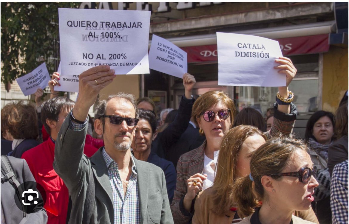 LadyCrocs tweet media