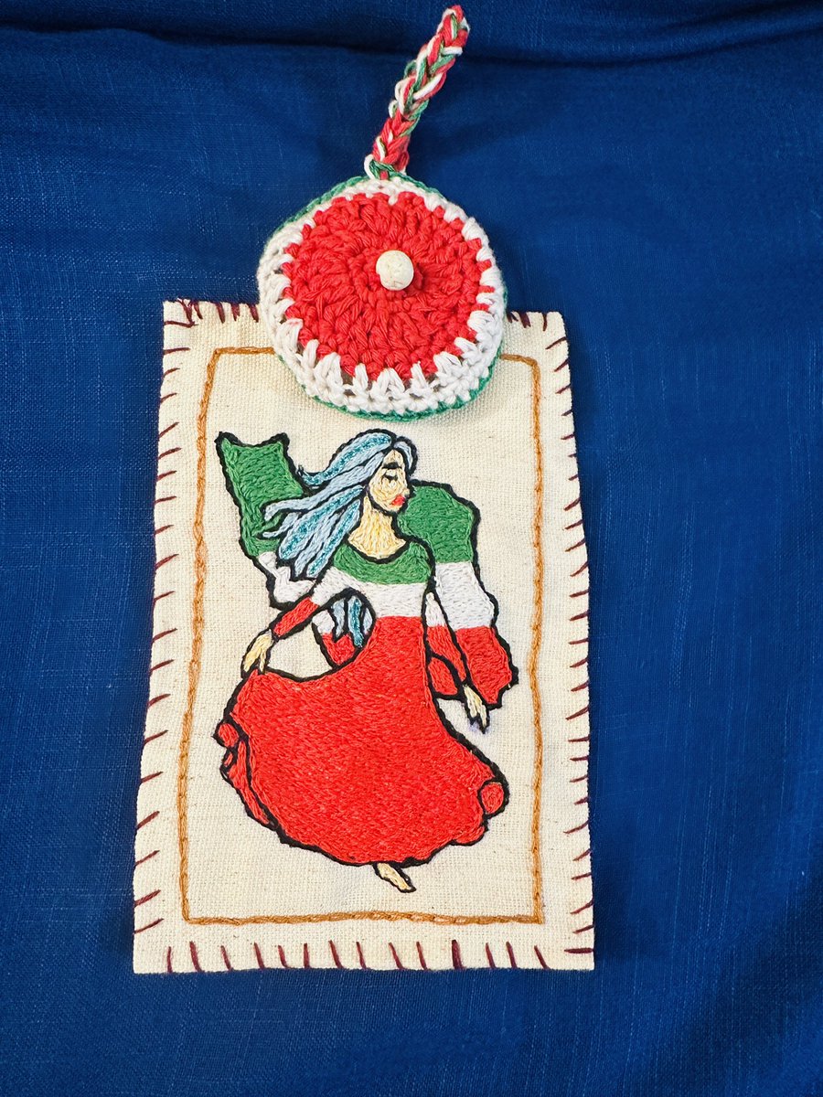 ام‌روز شیمی‌درمانی شش‌م. 
برام مهم بود که این بوک‌مارک رو قبل از ام‌روز تموم کنم. 
#ایران #مردم_ایران