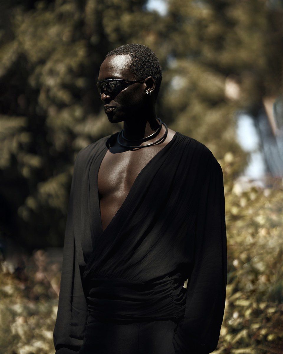 RyanOniFOTO's tweet image. Made it in time for the end of the final day of Paris Fashion Week® Menswear Spring/Sumer 2026.
@parisfashionweek
@taakk_official