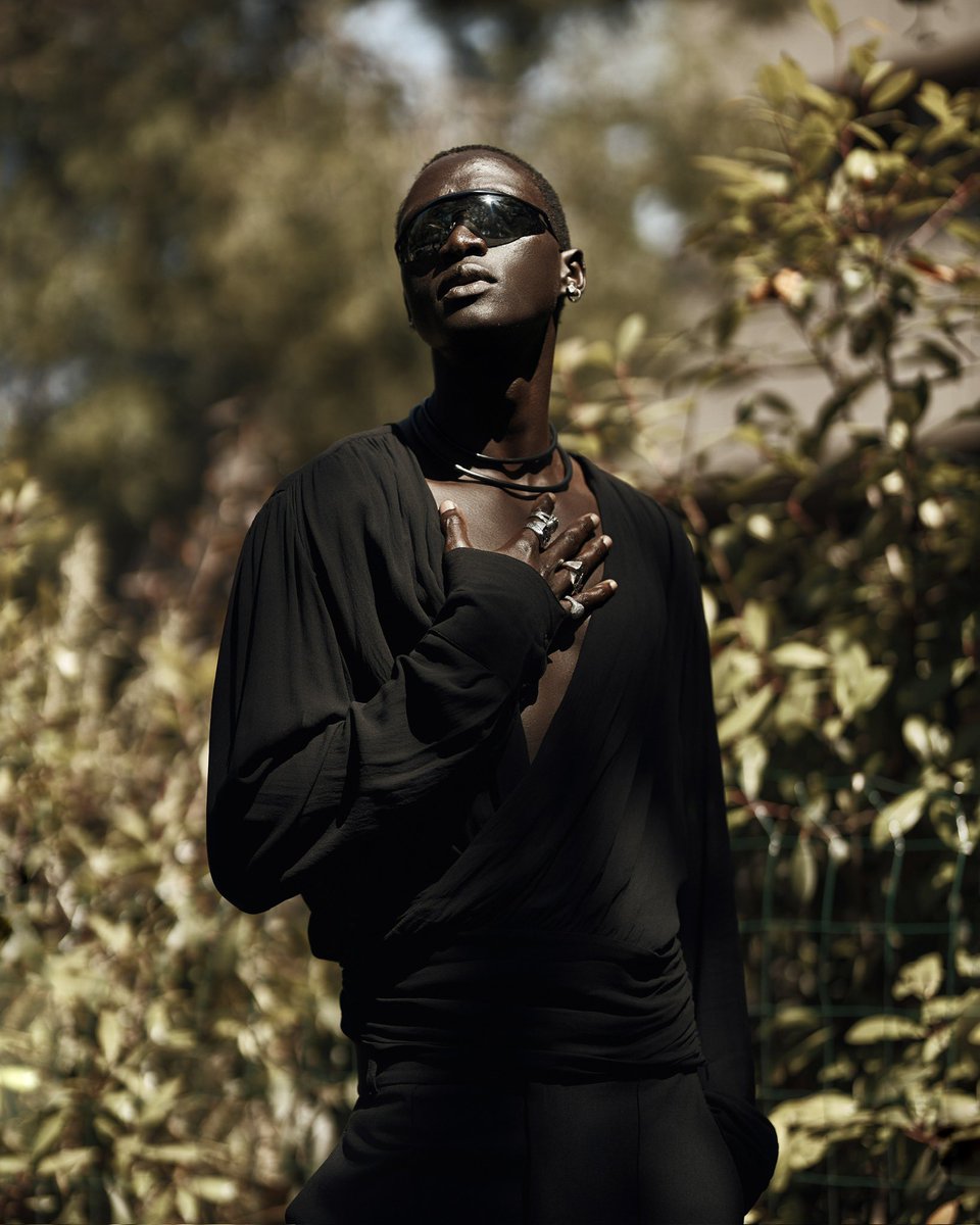 RyanOniFOTO's tweet image. Made it in time for the end of the final day of Paris Fashion Week® Menswear Spring/Sumer 2026.
@parisfashionweek
@taakk_official